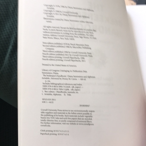 The beekeepers handbook fourth edition textbook - Picture 10 of 12